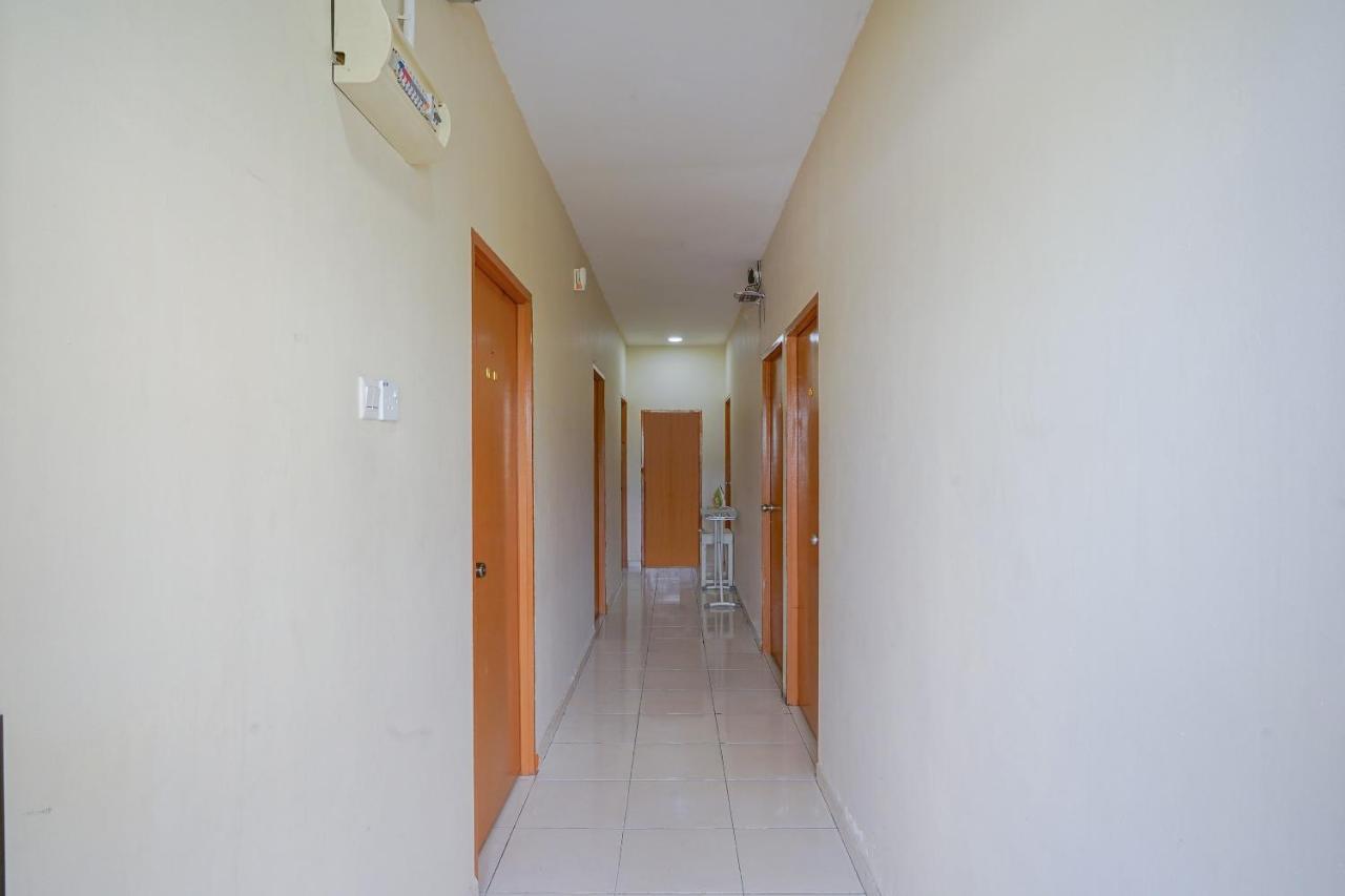 Super Oyo 89807 My Budget Home Batu Feringgi Exterior foto